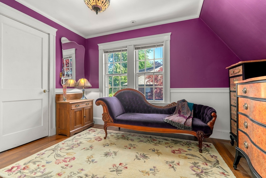 737 Chestnut Street Waban, MA 02468 - Photo 23 of 40 Gallery Image 23