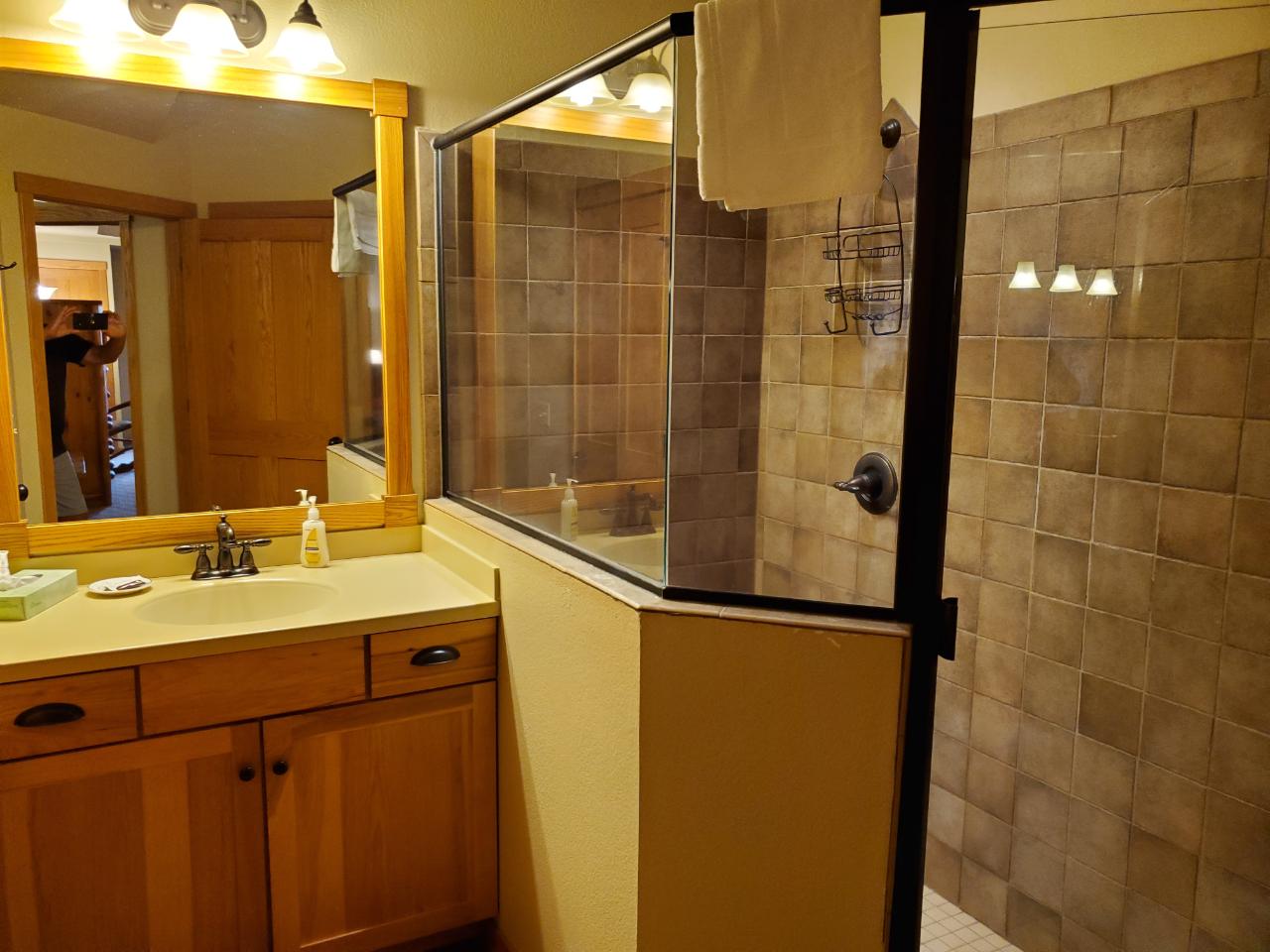 3958 Eagle Waters Road, Unit 204 Eagle River, WI 54521 - Photo 10 of 26 Gallery Image 10