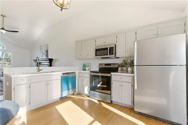 $274,000 | 16405 East 3rd Terrace South, Independence, MO 64056