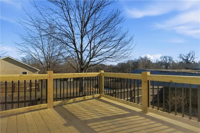 $274,000 | 16405 East 3rd Terrace South, Independence, MO 64056