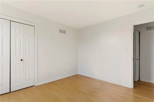 $274,000 | 16405 East 3rd Terrace South, Independence, MO 64056