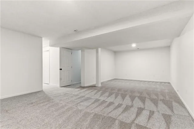 $274,000 | 16405 East 3rd Terrace South, Independence, MO 64056