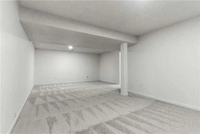 $274,000 | 16405 East 3rd Terrace South, Independence, MO 64056