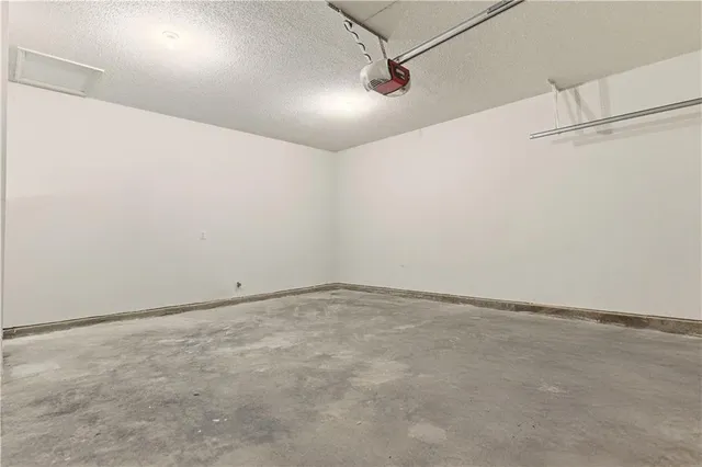 $274,000 | 16405 East 3rd Terrace South, Independence, MO 64056