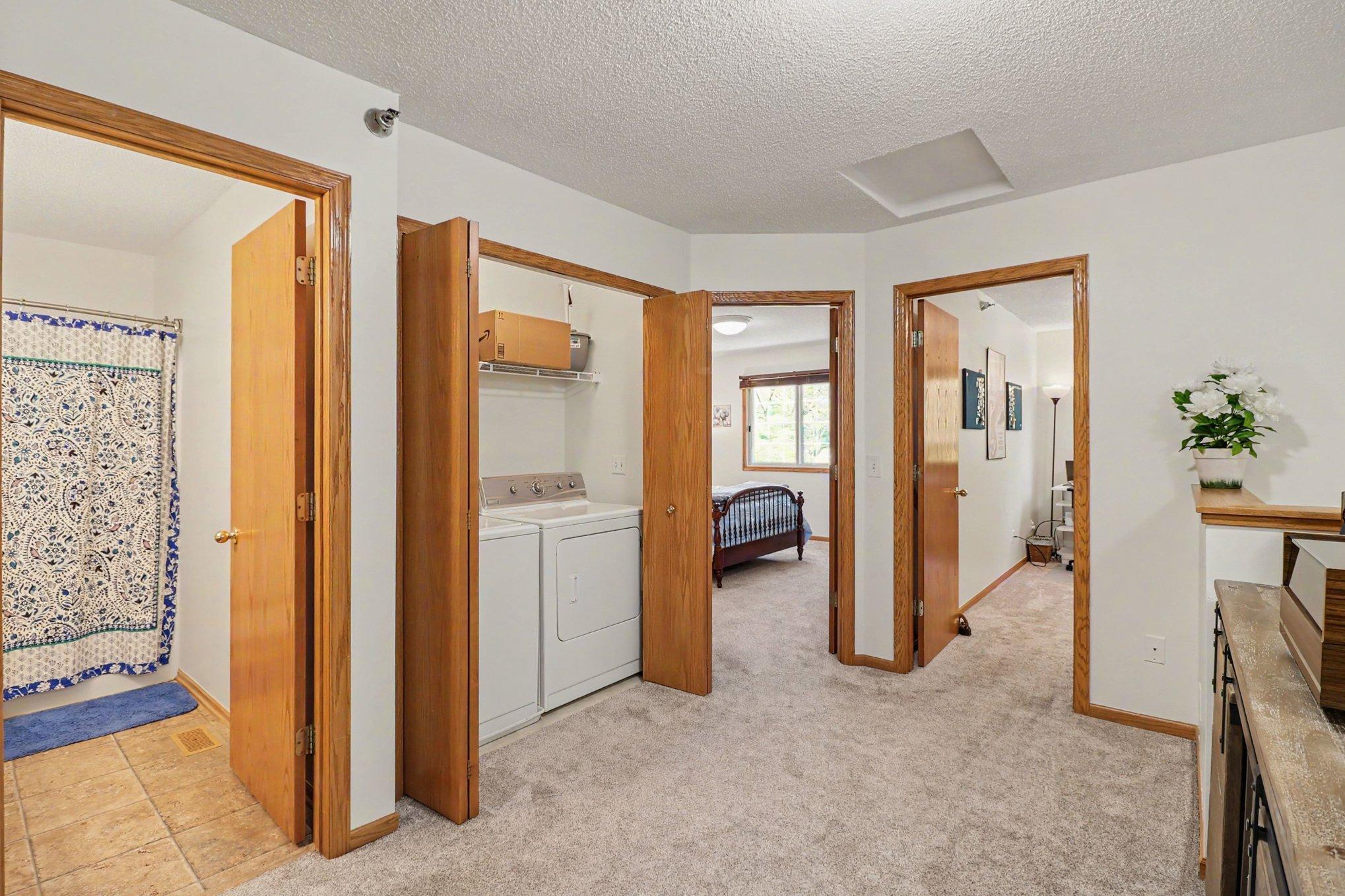 8443 Cortland Road Eden Prairie, MN 55344 - Photo 16 of 25