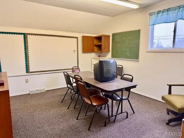 $199,900 | 501 North Catalpa Street, Dexter, MO 63841