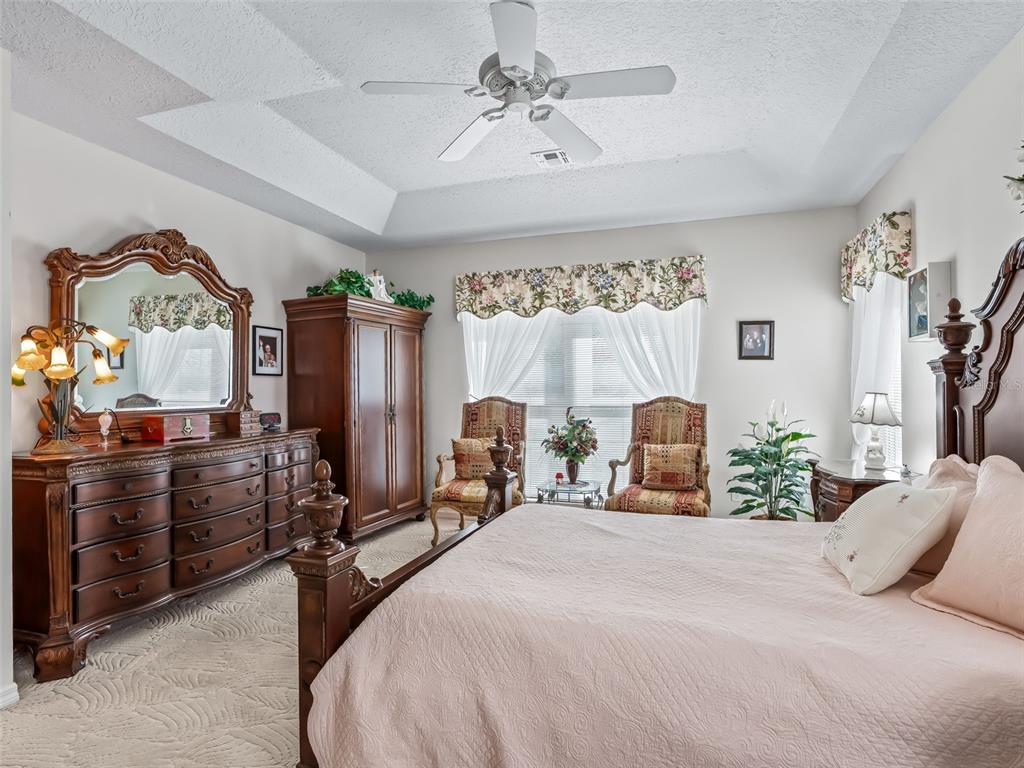 1409 Meadow View Way Lady Lake, FL 32159 - Photo 32 of 61