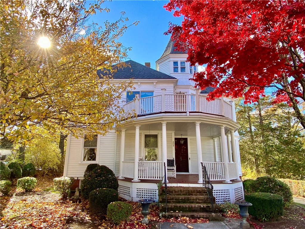 308 Harris Avenue Woonsocket, RI 02895 - Photo 2 of 33