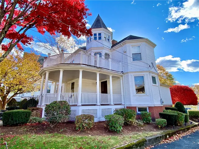 $569,000 | 308 Harris Avenue, Woonsocket, RI 02895