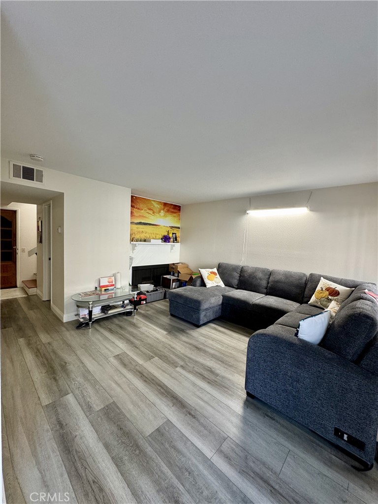 10748 Knott Avenue Stanton, CA 90680 - Photo 6 of 15 Living room