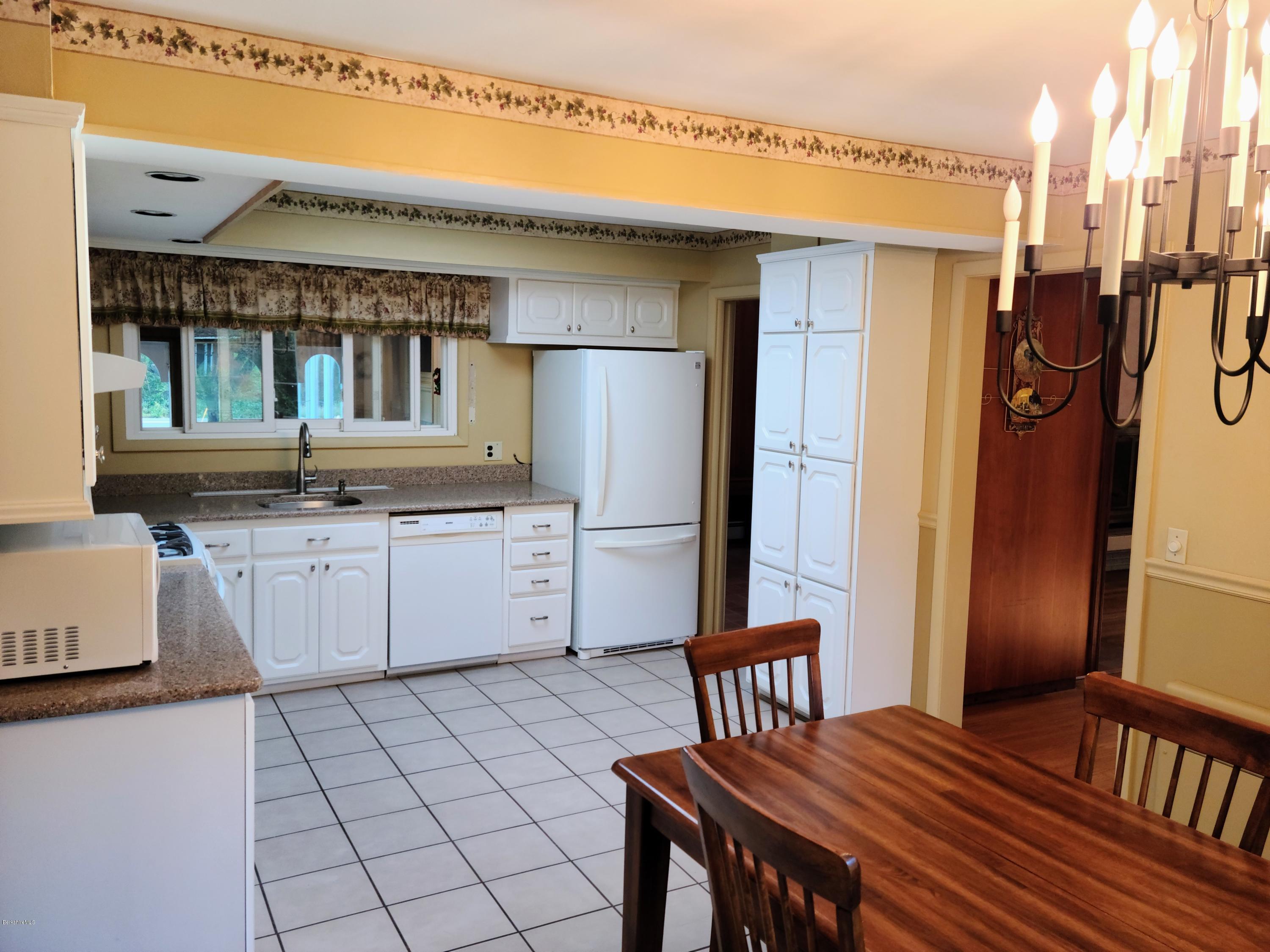 98 South Mountain Road Pittsfield, MA 01201 - Photo 5 of 19 Kitchen