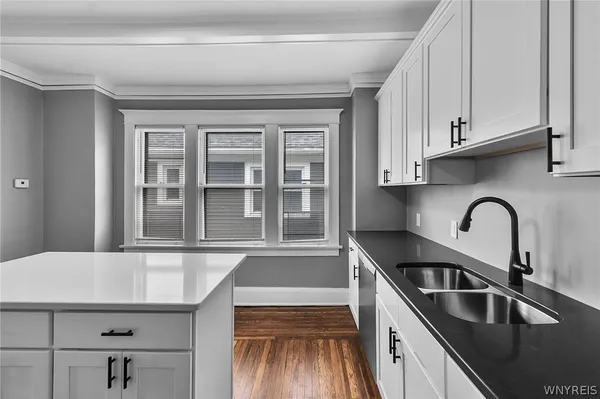 $1,800 | 49 Virgil Avenue, Buffalo, NY 14216