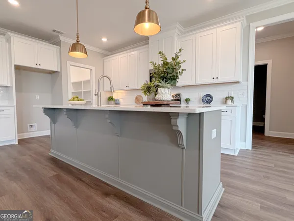 $484,900 | 9 Honeysuckle Way, Claxton, GA 30417