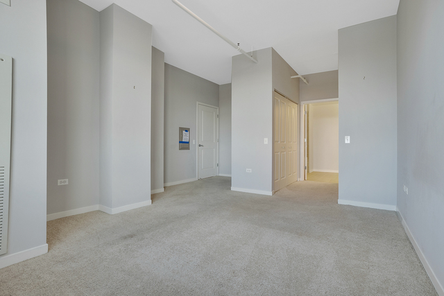 511 West Division Street, Unit 506 Chicago, IL 60610 - Photo 10 of 15