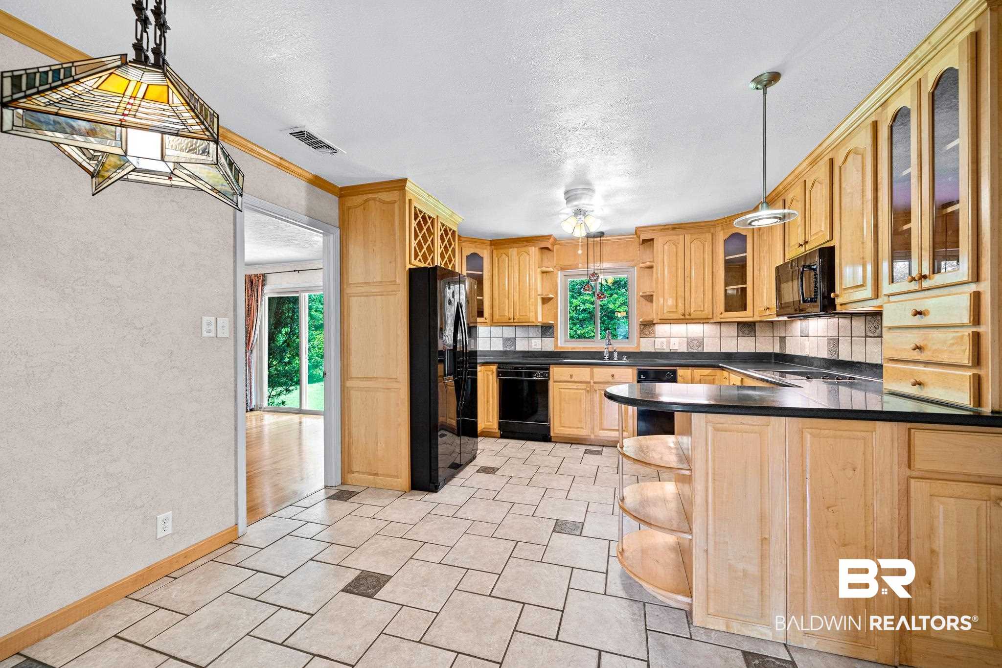 454 Boone Lane Fairhope, AL 36532 - Photo 9 of 21 Kitchen
