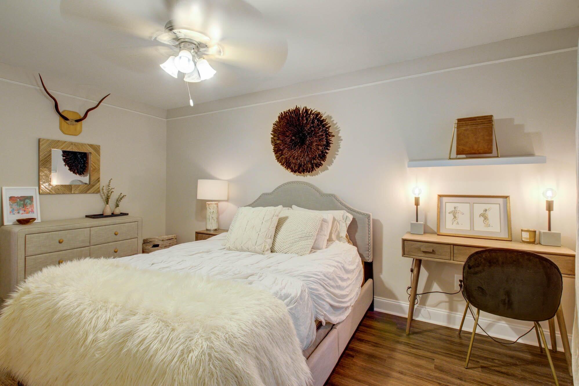 252 Howle Avenue, Unit B1 Charleston, SC 29412 - Photo 11 of 13 1946541924232398649-10