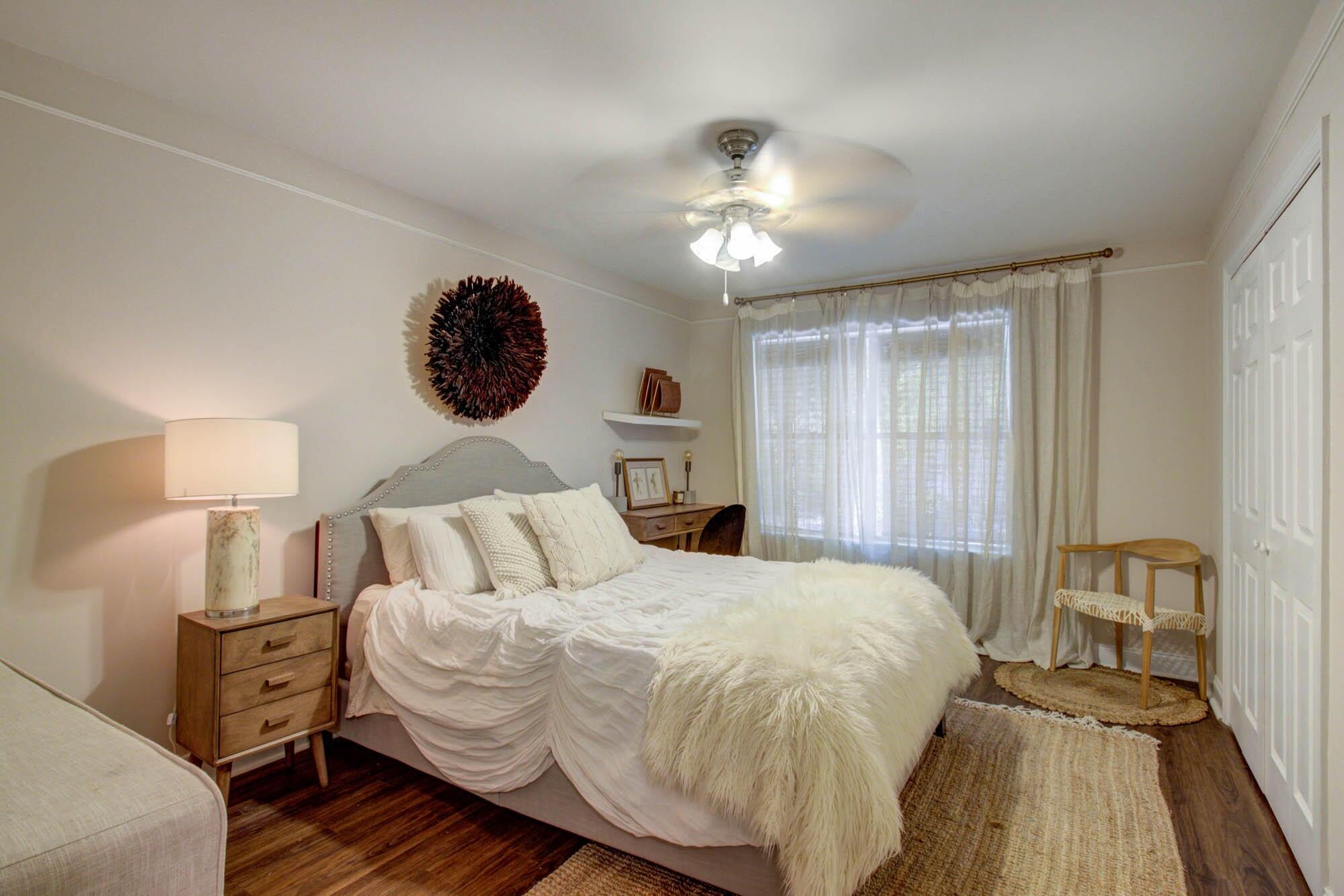 252 Howle Avenue, Unit B1 Charleston, SC 29412 - Photo 10 of 13 1946541924232398649-9