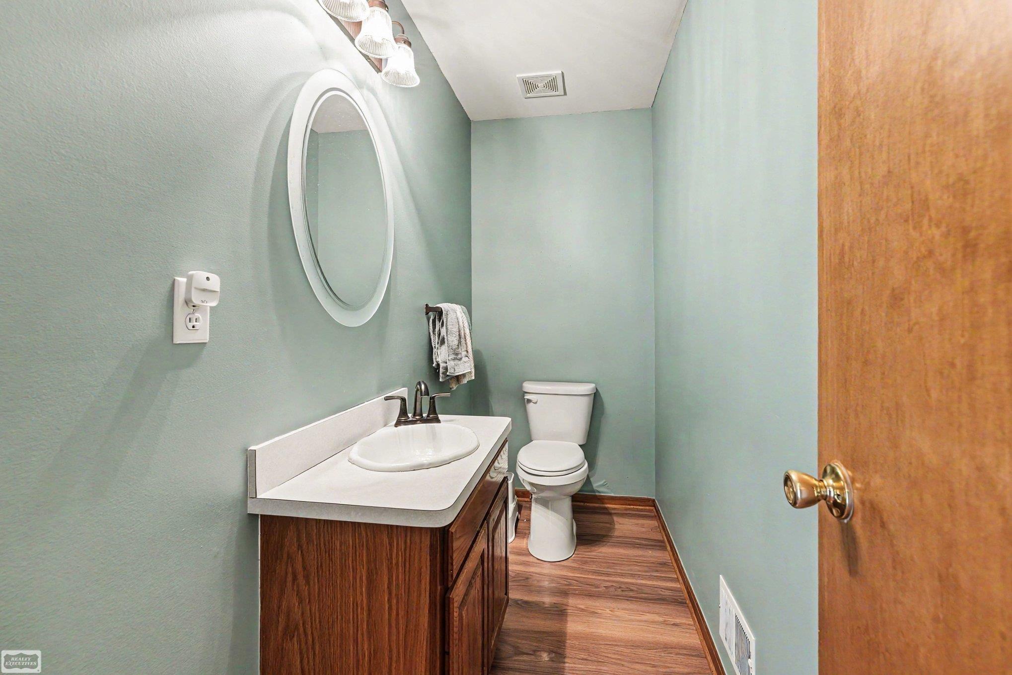 12525 Metcalf Road Emmett, MI 48022 - Photo 20 of 26