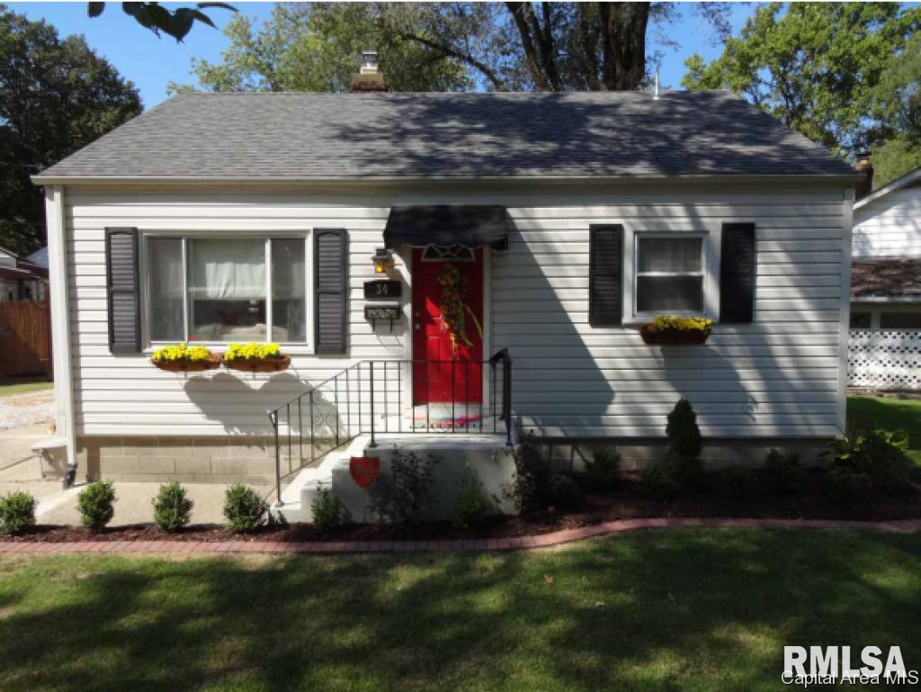 34 Bonnie Court Springfield, IL 62704 - Photo 1 of 30 Gallery Image 1