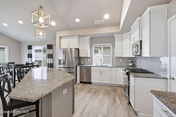 $635,000 | 2000 North Oakland Street, Liberty Lake, WA 99019