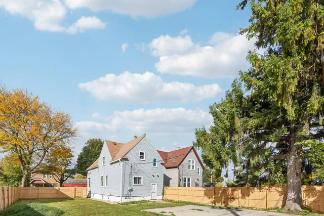 $224,900 | 3468 North Richards Street, Milwaukee, WI 53212