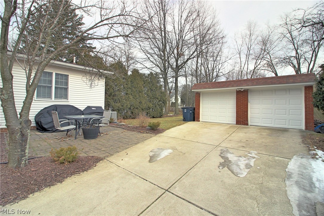 1183 Churchill Road Lyndhurst, OH 44124 - Photo 23 of 23
