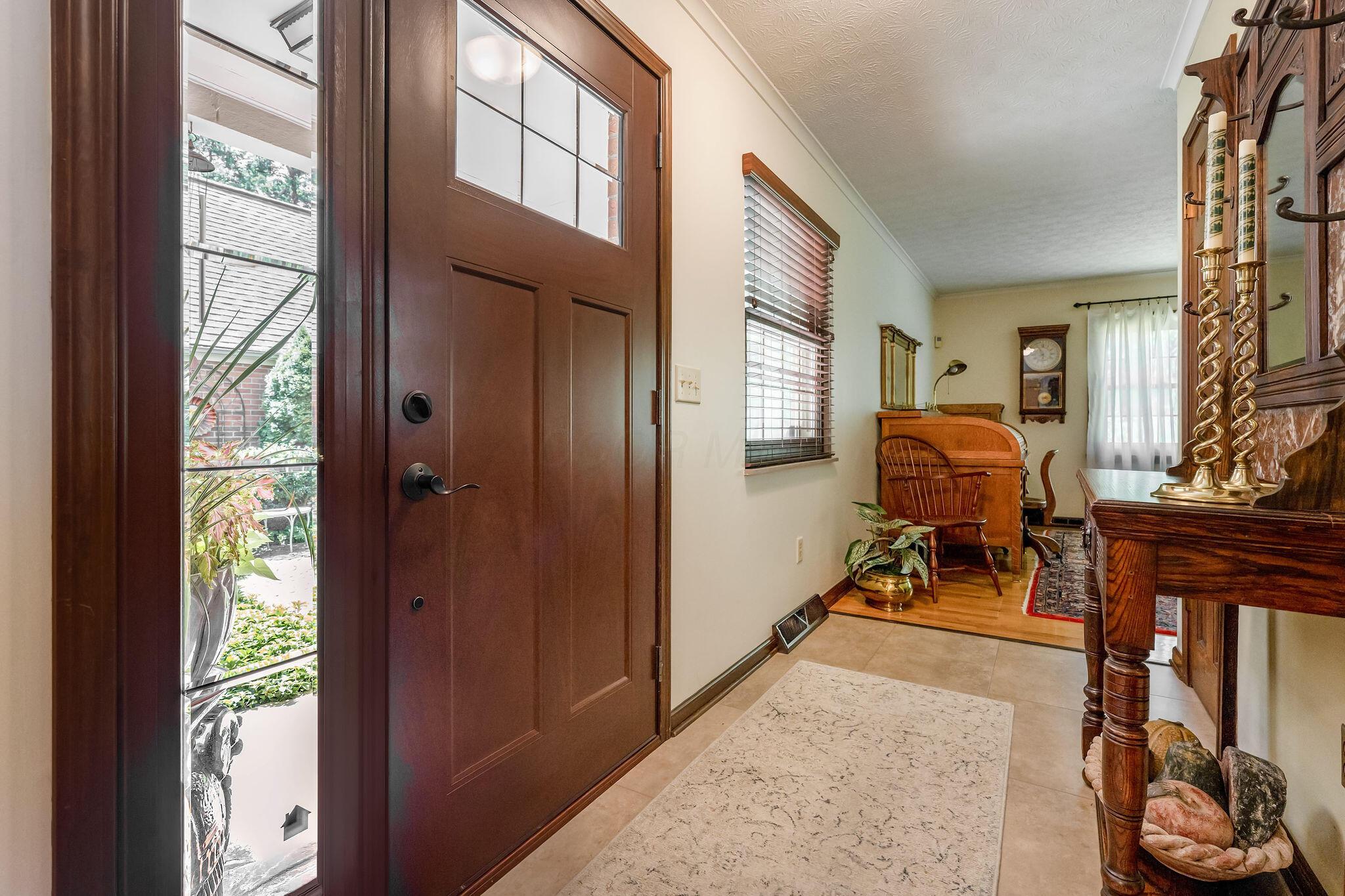 1350 Carriage Road Powell, OH 43065 - Photo 6 of 80 1350CarriageRd-38