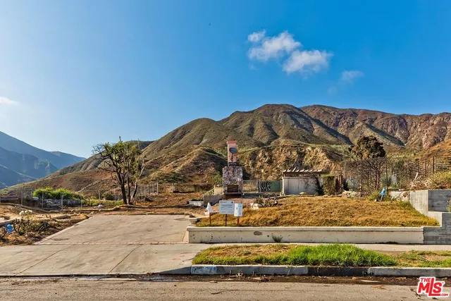 a view of a building