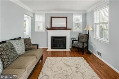 $3,650 | 6659 Jefferson Avenue, Falls Church, VA 22042