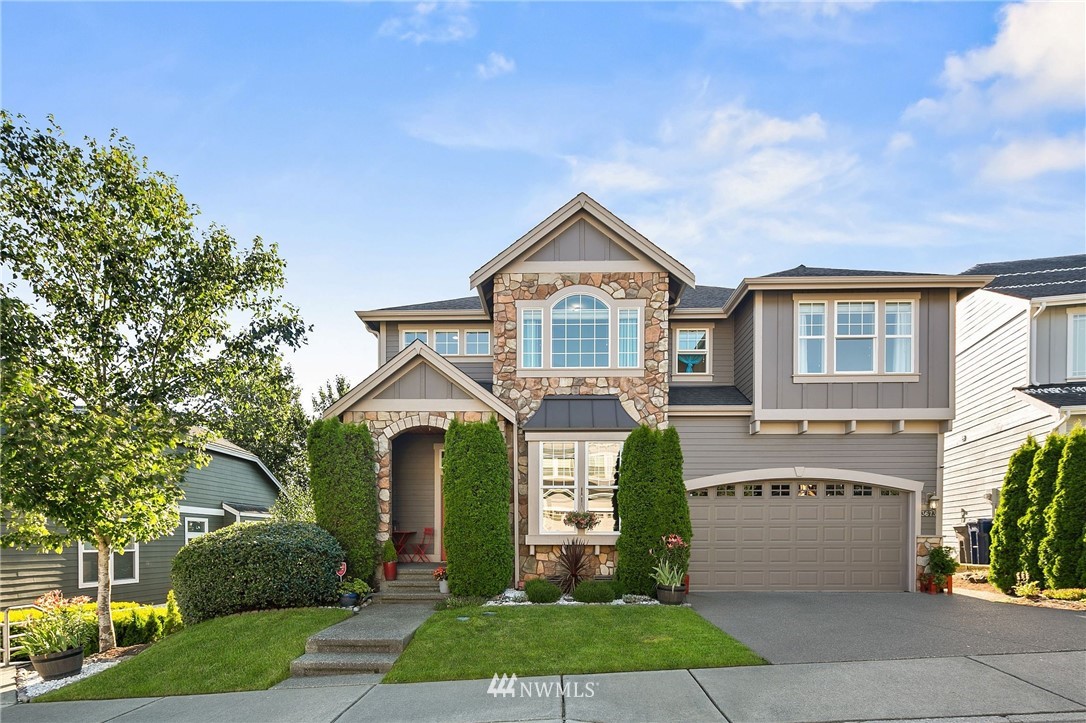 3673 Smithers Avenue South Renton, WA 98055 - Photo 1 of 40 Gallery Image 1