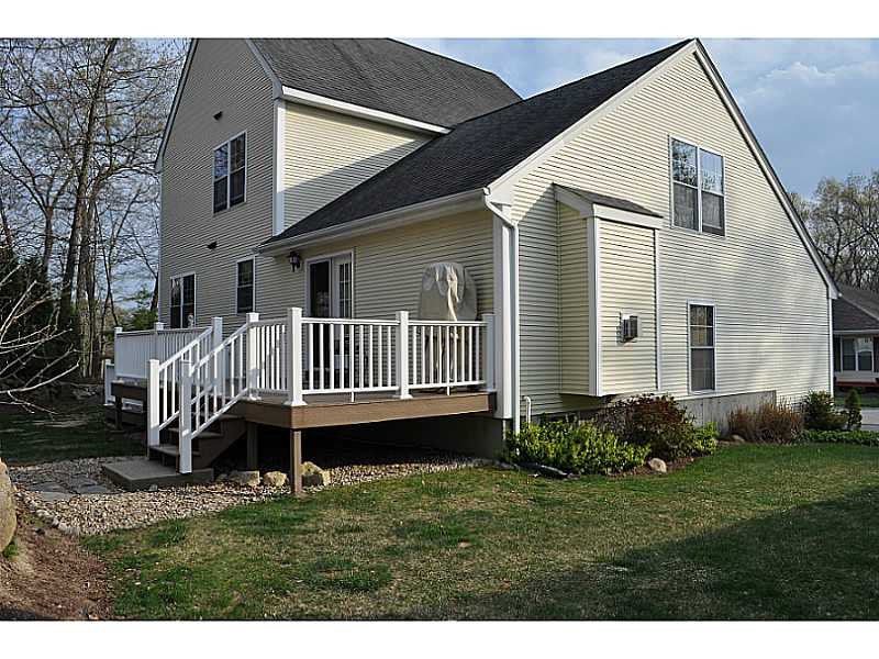 18 Intervale Road, Unit 117 Smithfield, RI 02917 - Photo 21 of 24 Exterior Back.