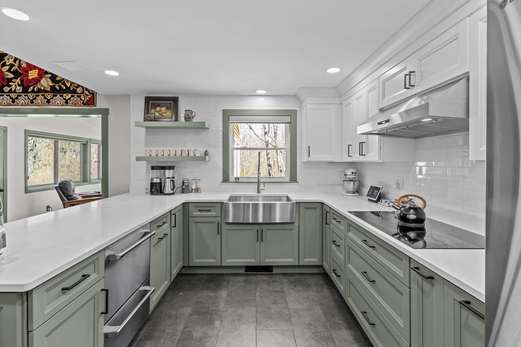 174 Millville Road Mendon, MA 01756 - Photo 8 of 40 Gallery Image 8