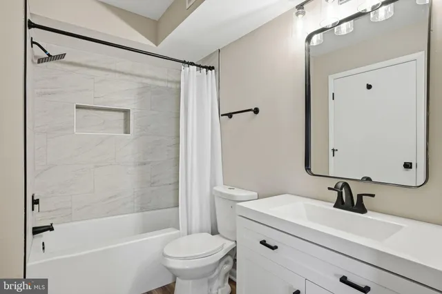 $289,900 | 10 B Sandstone Court, Annapolis, MD 21403