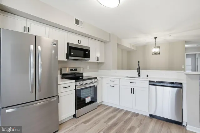 $289,900 | 10 B Sandstone Court, Annapolis, MD 21403