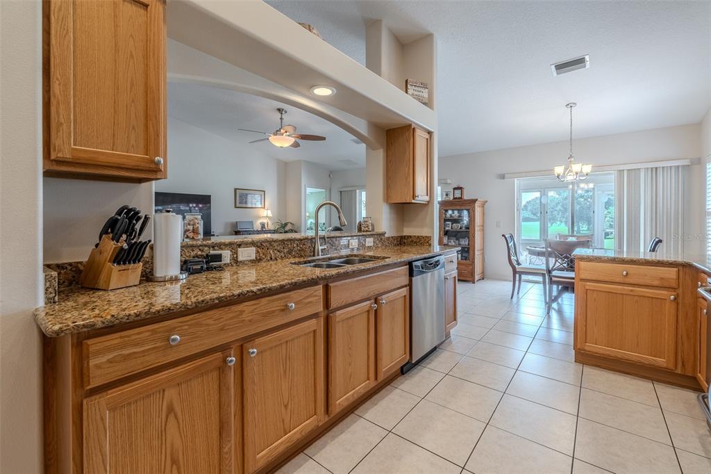 15541 Southwest 11th Terrace Road Ocala, FL 34473 - Photo 11 of 38