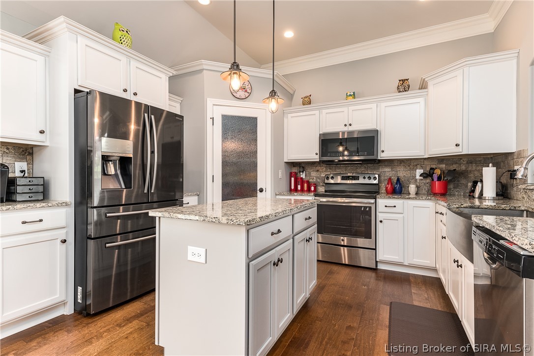 3606 Sunset Ridge Court Floyds Knobs, IN 47119 - Photo 12 of 57 Gallery Image 12