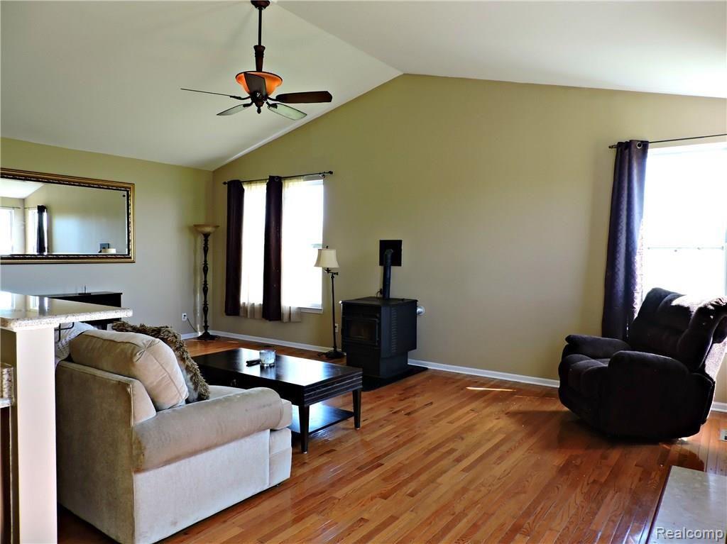 2976 Riverside Drive Metamora, MI 48455 - Photo 12 of 46 DSCN2008.JPG