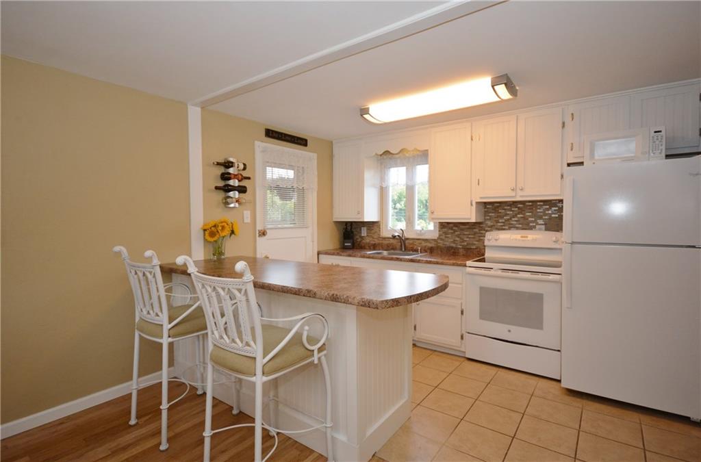 4139 Highgrove Road Whitehall, PA 15236 - Photo 8 of 25 Gallery Image 8