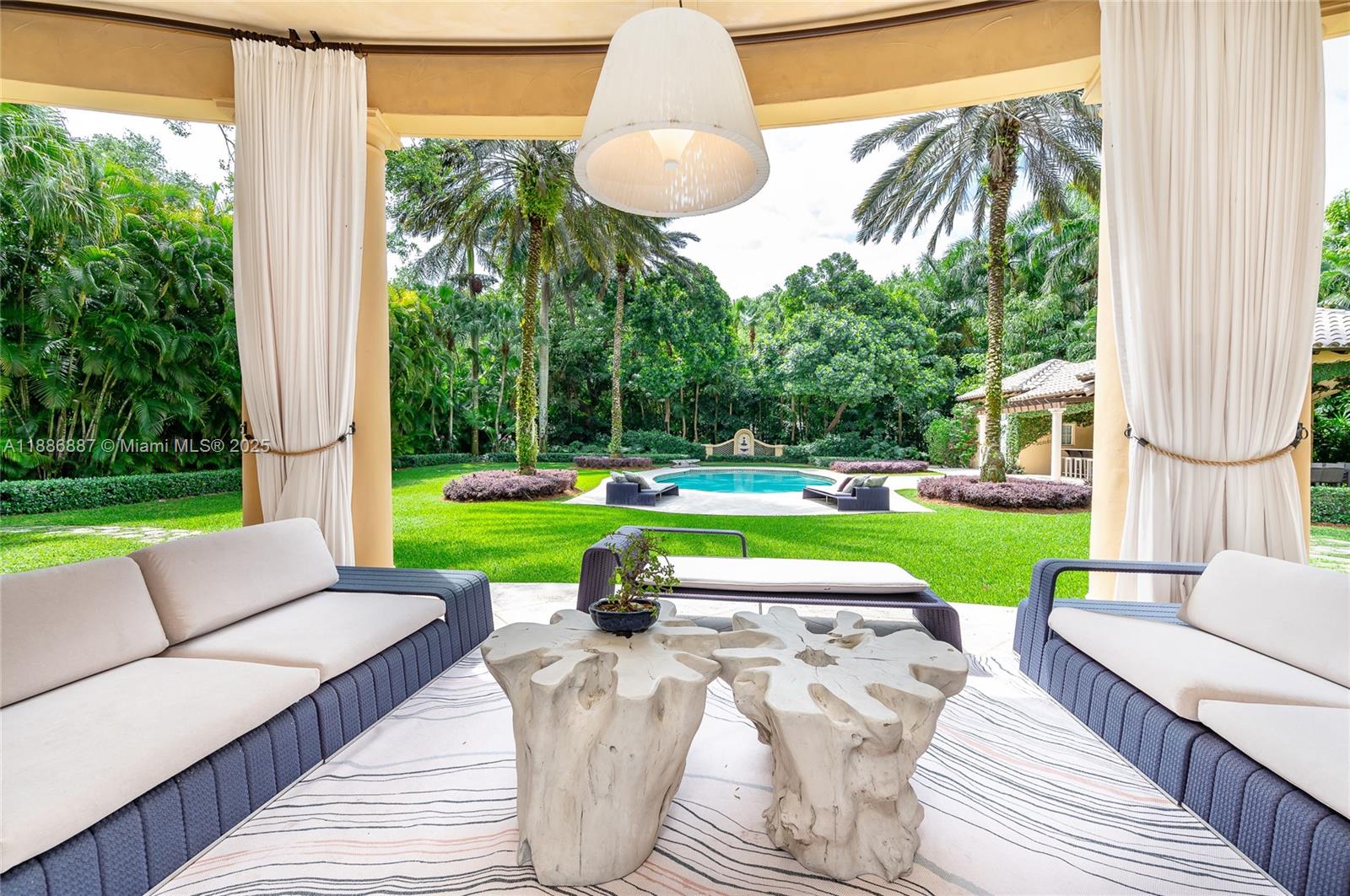 4790 Southwest 78th Street Miami, FL 33143 - Photo 12 of 24