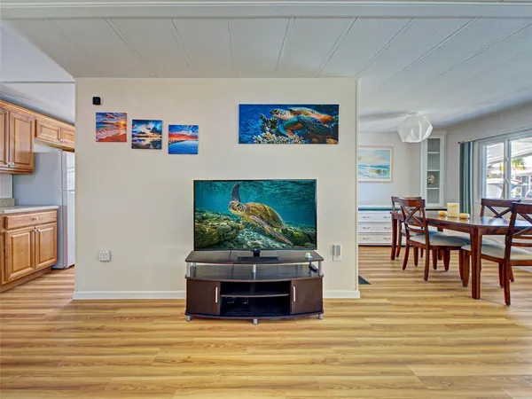 $167,000 | 166 Edgewood Drive, Osprey, FL 34229