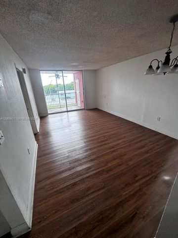 $129,000 | Point South, Miami, FL 33157
