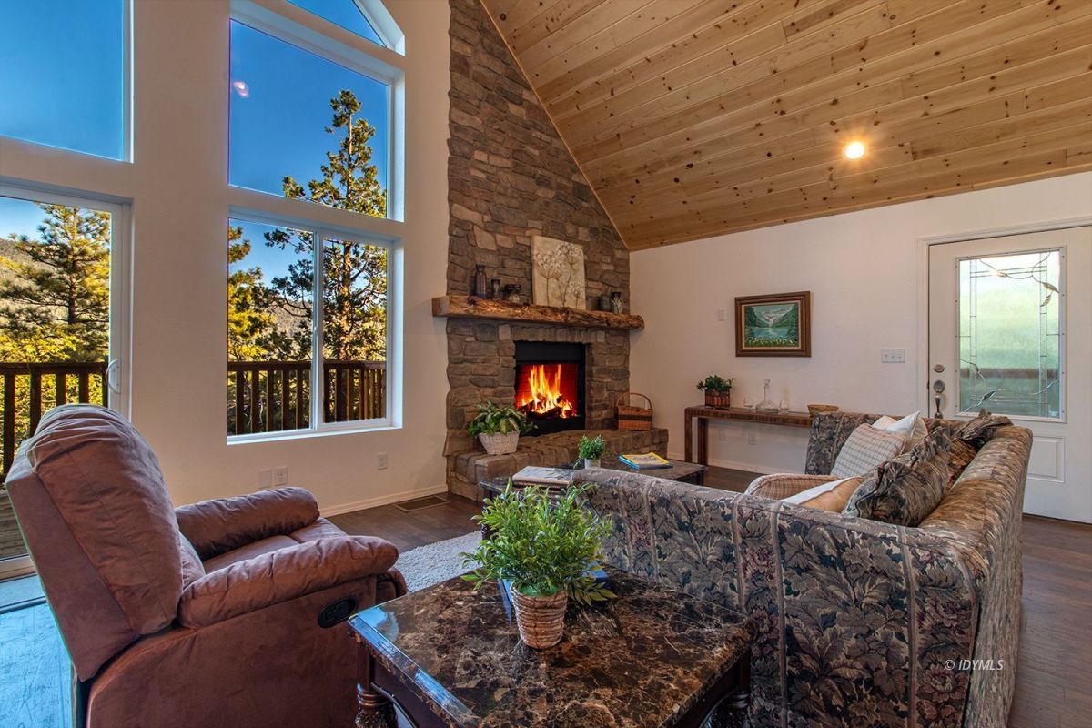 53610 Jeffery Pine Road Idyllwild, CA 92549 - Photo 2 of 38 Untitled