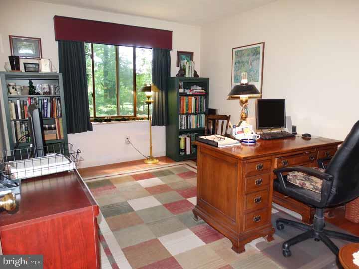 4607 Smith Road Newtown, PA 18940 - Photo 15 of 25 Gallery Image 15
