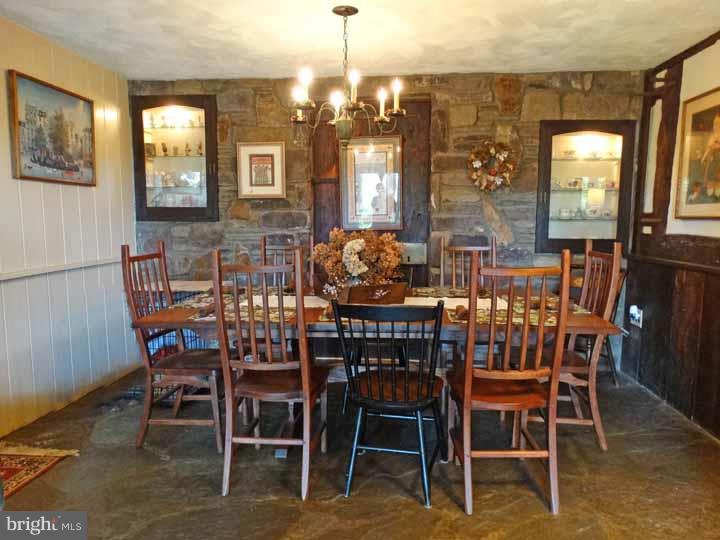 4607 Smith Road Newtown, PA 18940 - Photo 7 of 25 Gallery Image 7