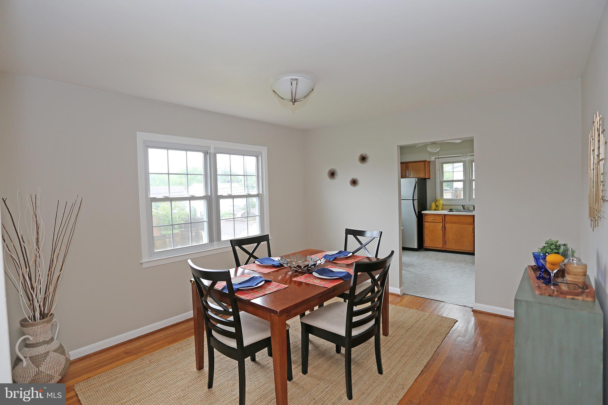 6015 Burnt Oak Road Baltimore, MD 21228 - Photo 12 of 32