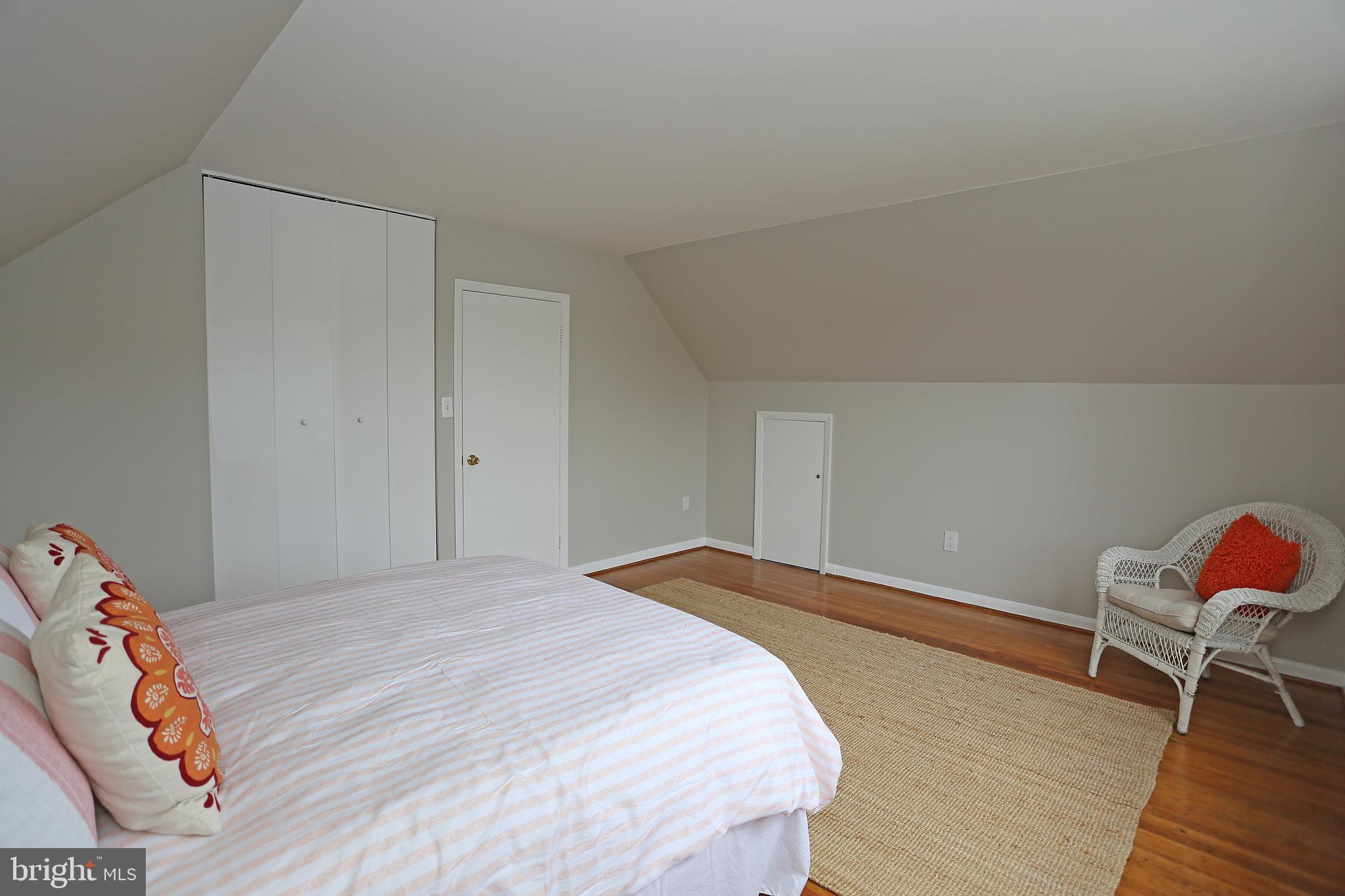 6015 Burnt Oak Road Baltimore, MD 21228 - Photo 21 of 32