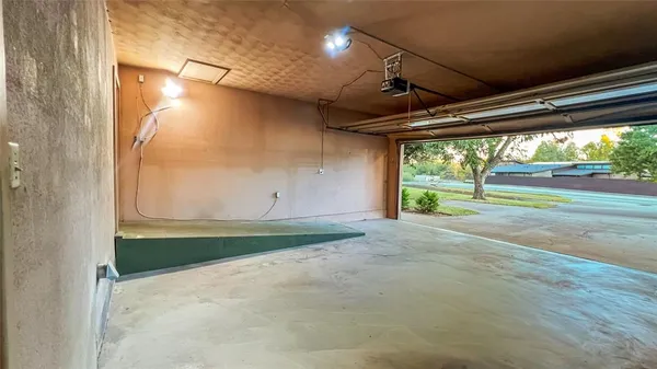 $1,750 | 2711 West Morton Street, Denison, TX 75020