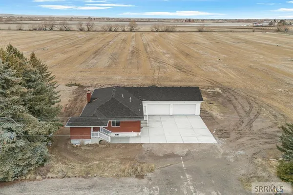 $644,995 | 3442 East 2000 North, Sugar City, ID 83448