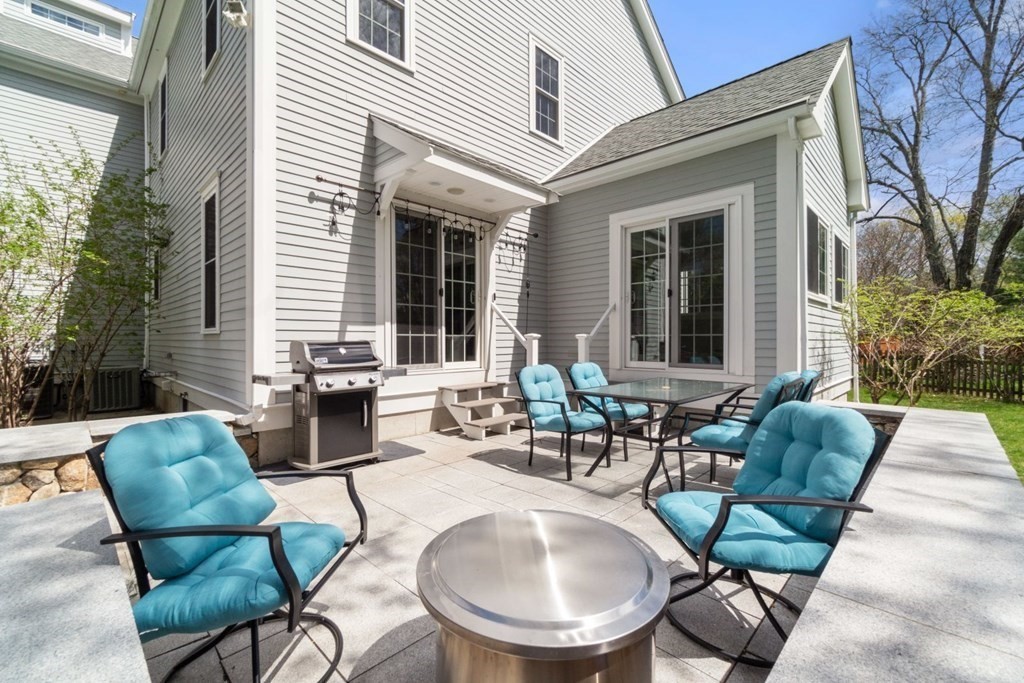 98 Beechwood Road Wellesley, MA 02482 - Photo 30 of 32