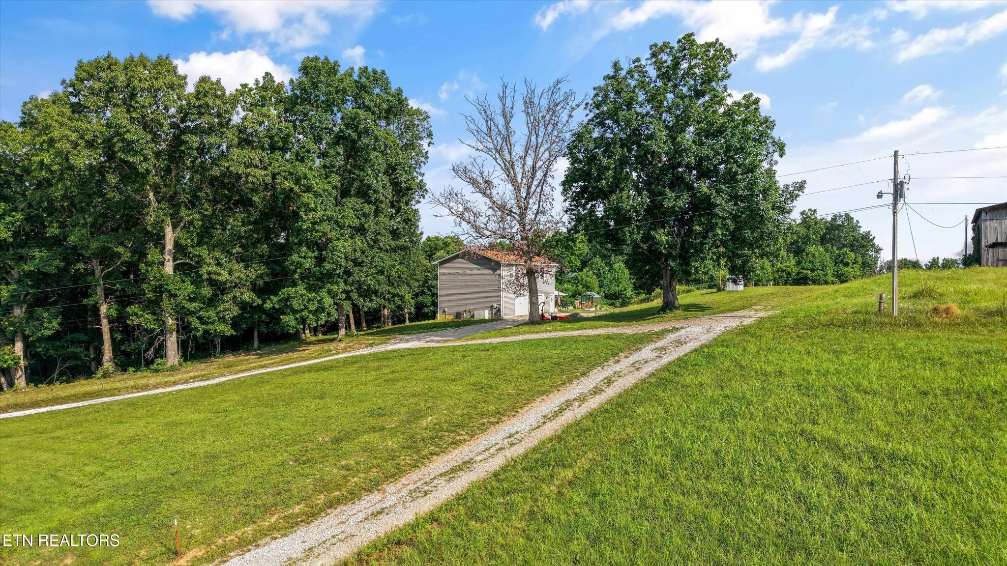 834 Walker Road Sharps Chapel, TN 37866 - Photo 37 of 44 Gallery Image 37